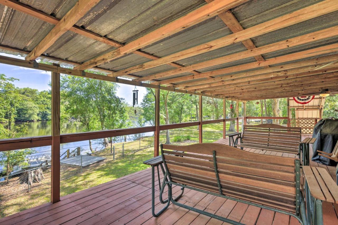 Charming Abode With Dock On The Suwannee River Bell Extérieur photo